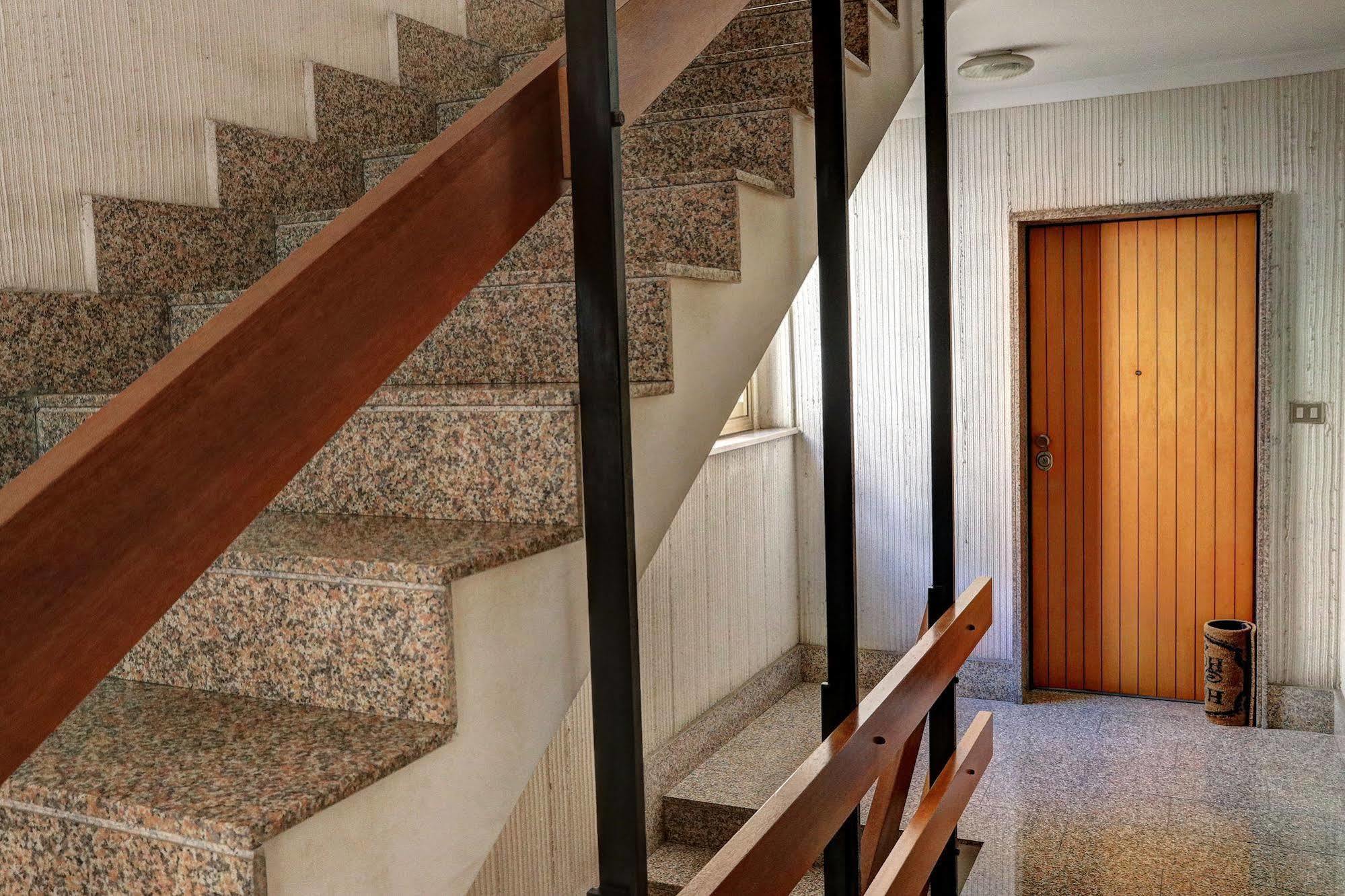 Apartment Medea Quartu SantʼElena Exteriör bild